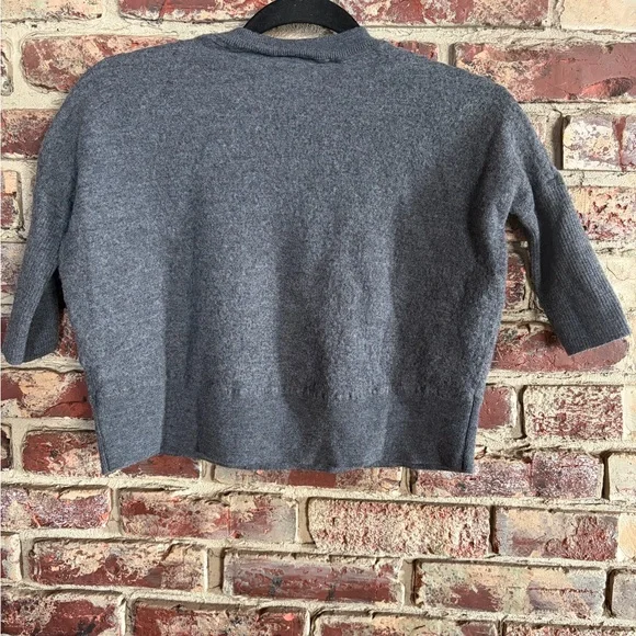 Anthropologie Green Dot Cropped Gray Short Sleeve Sweater XS Minimalist Knit - Picture 2 of 3
